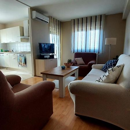 Apartman Ana Pula - Calm, Free Parking, Close To Center Esterno foto