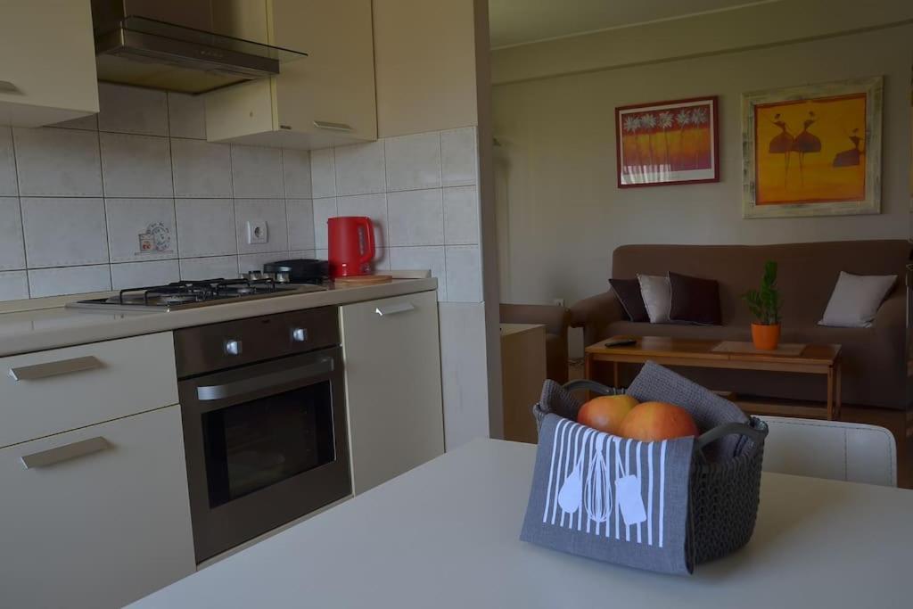 Apartman Ana Pula - Calm, Free Parking, Close To Center Esterno foto