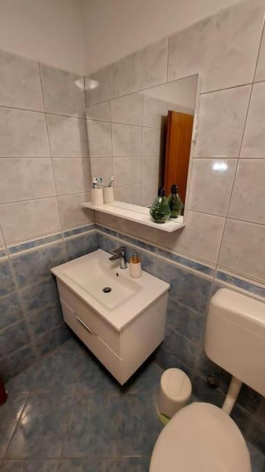 Apartman Ana Pula - Calm, Free Parking, Close To Center Esterno foto