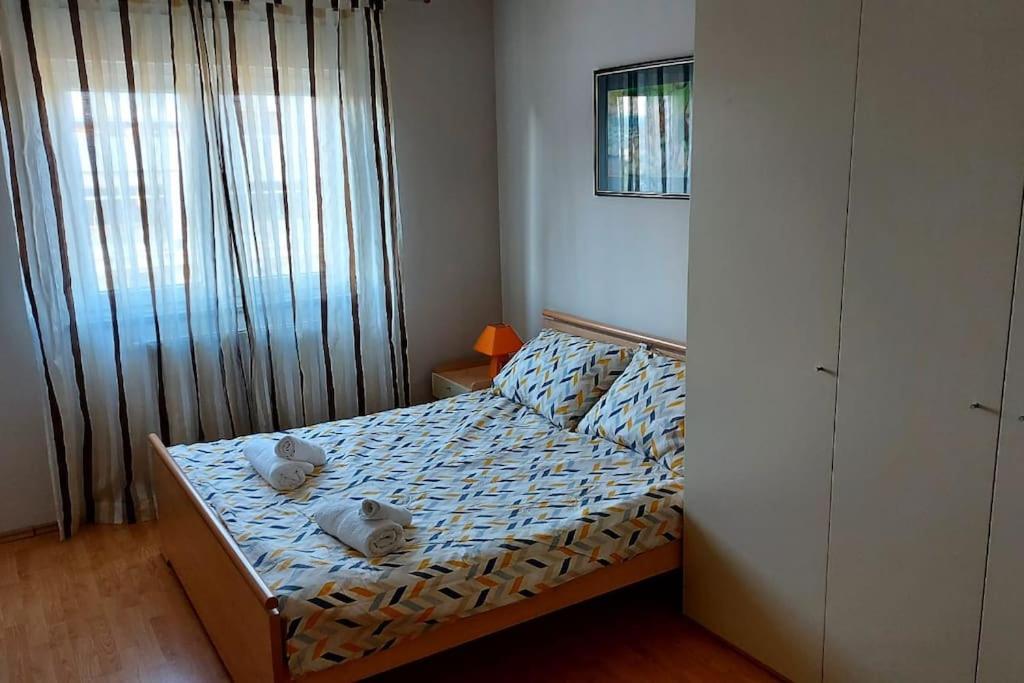 Apartman Ana Pula - Calm, Free Parking, Close To Center Esterno foto